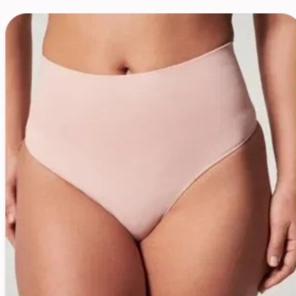 SPANX | Everyday Seamless Shaping Thong, in Soft Nude, Size M, NWT # SP14 - Picture 4 of 4
